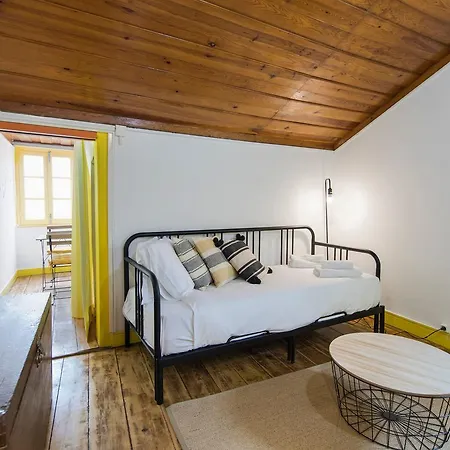 Typical Madragoa Flat Διαμέρισμα Lisboa